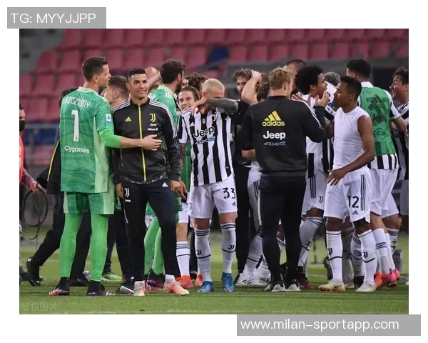 哈兰德创纪录欧冠进球数跃居历史第十C罗梅西依旧领衔前二