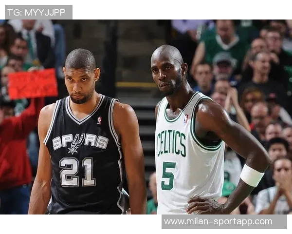 加内特与字母哥单挑实力对比小波特认为加内特在投篮和防守上更胜一筹