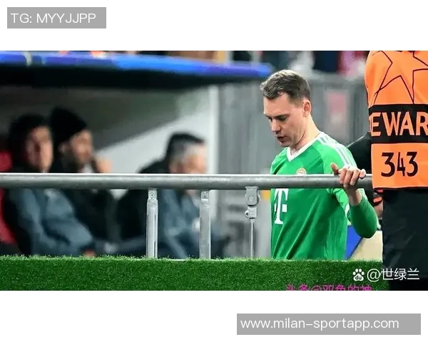 拜仁官方宣布诺伊尔肌肉纤维撕裂冬歇期后有望复出