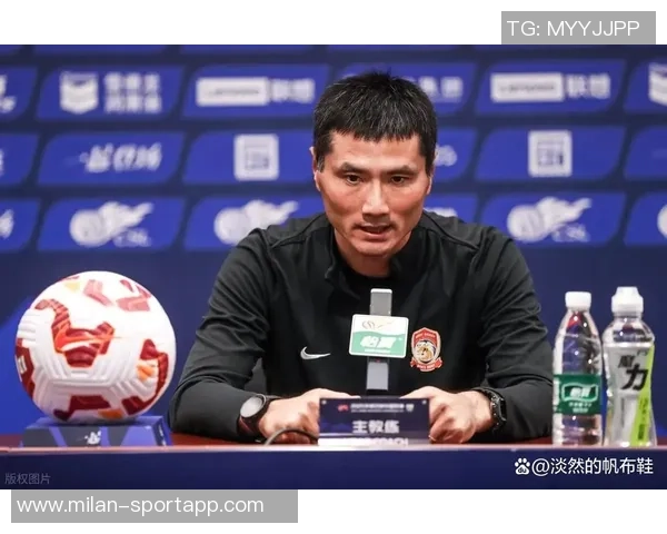 邵佳一将携西海岸教练组加盟国足引发媒体关注 邵佳一将携西海岸教练组加盟国足引发媒体关注