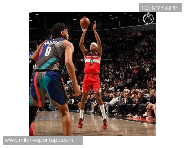 奇才主场对阵篮网现场观众稀少上座率惨淡引发关注 奇才主场对阵篮网现场观众稀少上座率惨淡引发关注