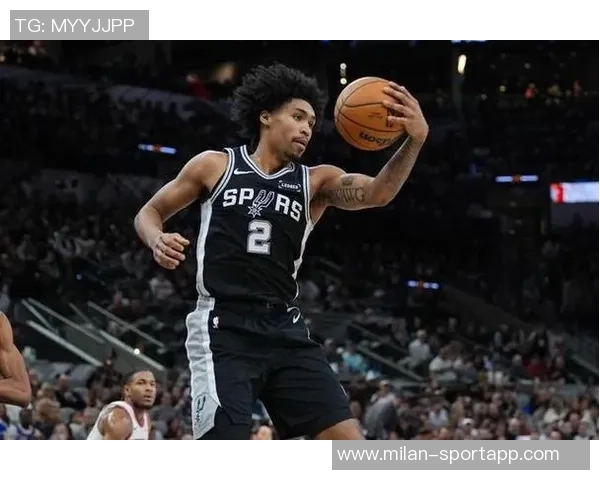 张佳玮分析太阳热火战术对比与马刺组织者缺失问题