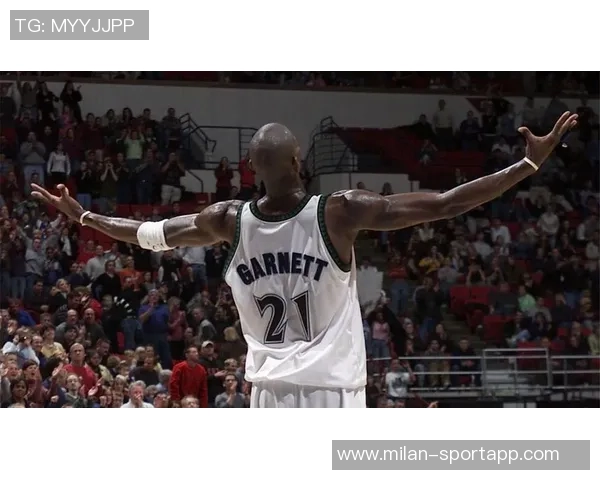 兰德尔创造历史达成三双成队史最快打破凯文加内特纪录