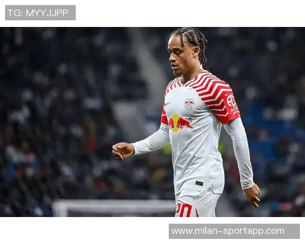 拜仁与哈维费尔南德斯续约完成球员或将外租离队发展新机会