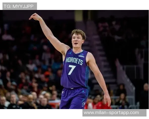 克尼佩尔闪耀全场砍下生涯新高33分助攻9次助力球队胜利